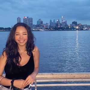 Meet your Posher, Rosa